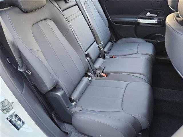 Used 2026 Mercedes-Benz GLB 250 GLB 250 image 18