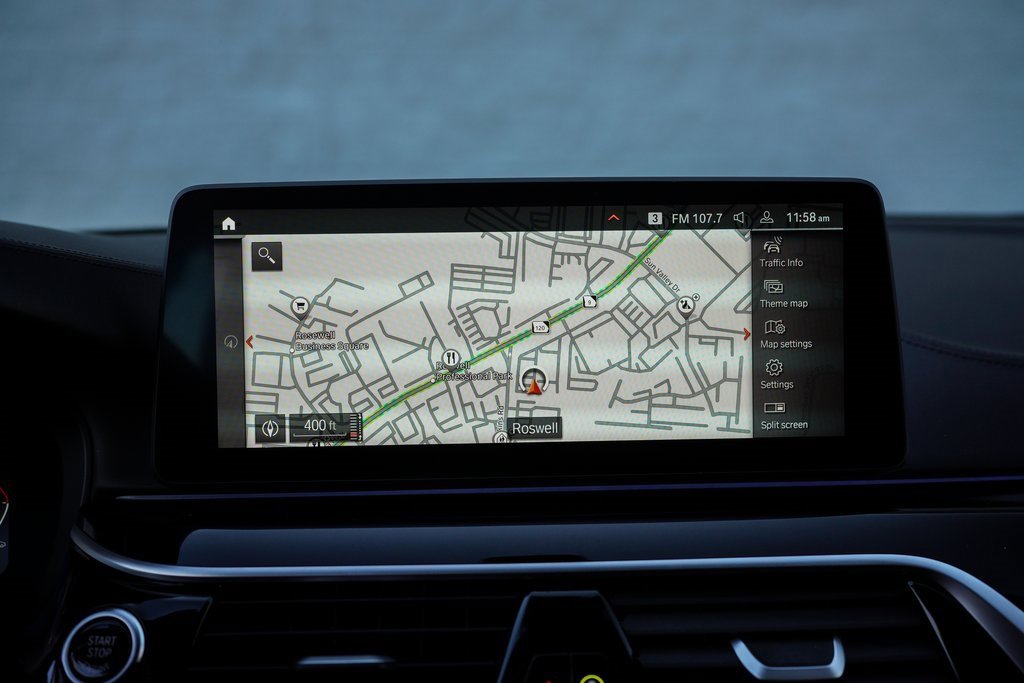 Used 2023 BMW M550i xDrive w/ Dynamic Handling Package image 31