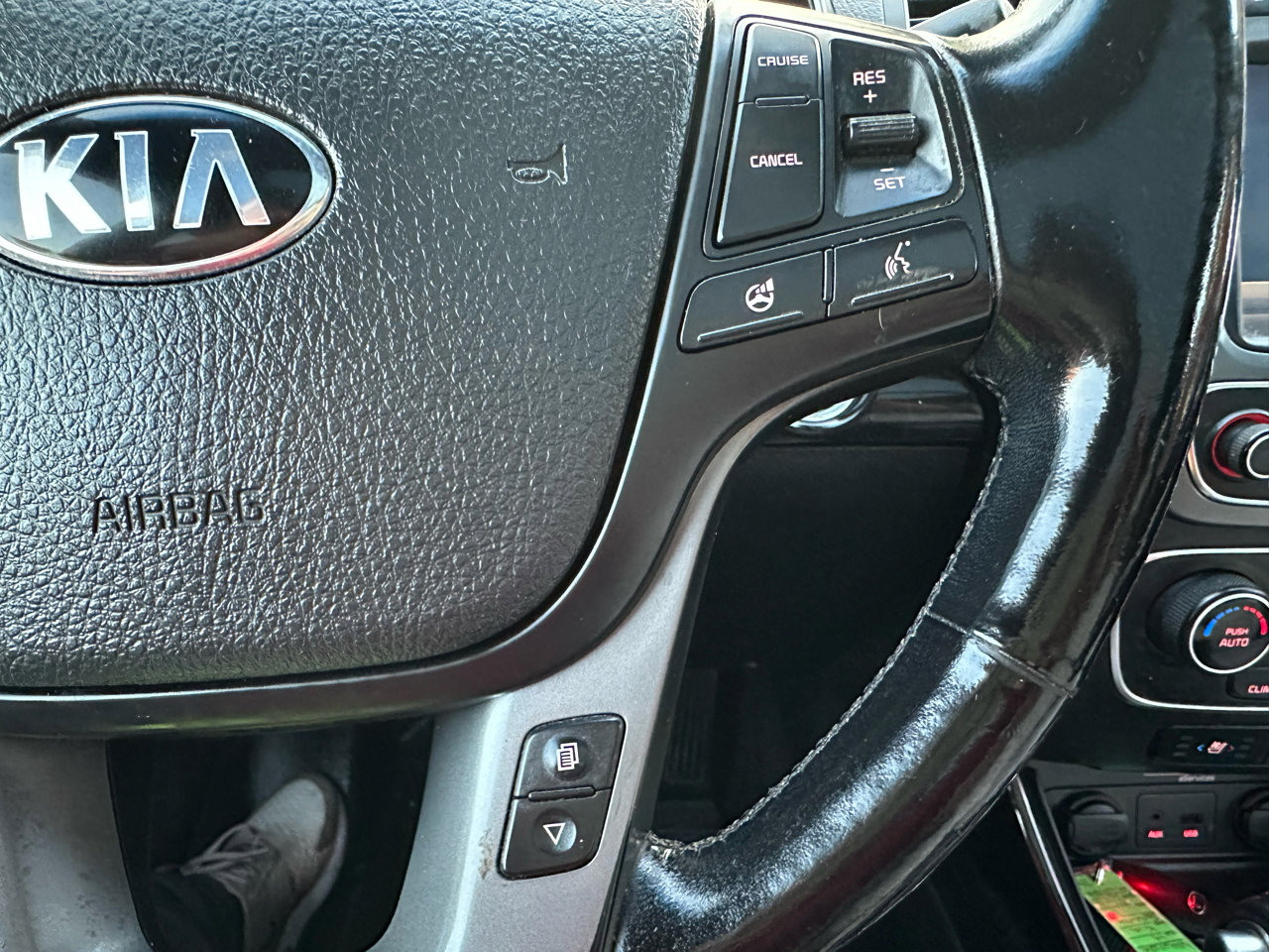 Used 2014 Kia Sorento SX w/ 3rd Row Package image 28