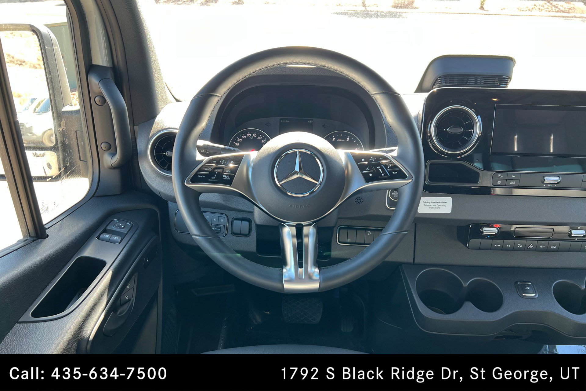 Used 2025 Mercedes-Benz Sprinter 3500 image 12