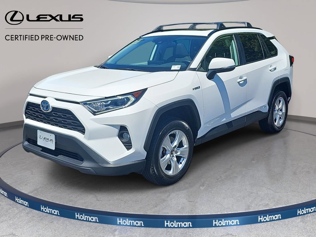 Used 2021 Toyota RAV4 XLE w/ Convenience Package AWD/4WD image 1