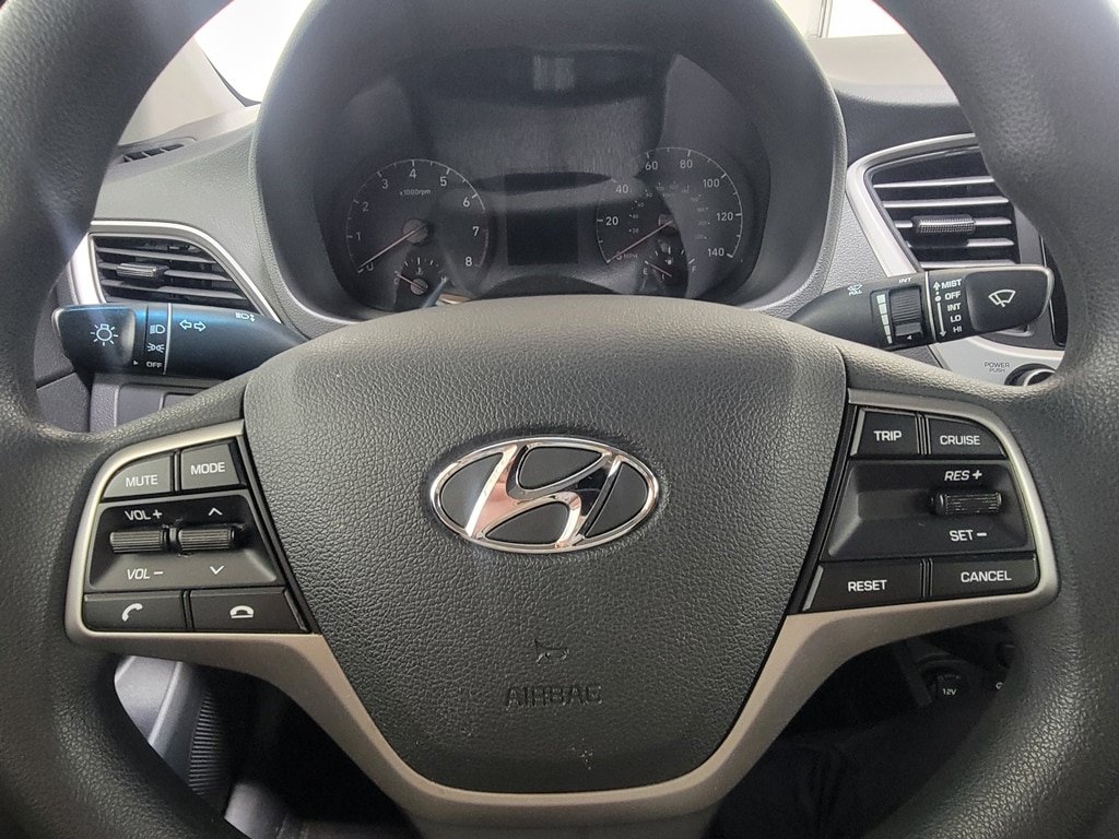 Used 2022 Hyundai Accent SE FWD image 19