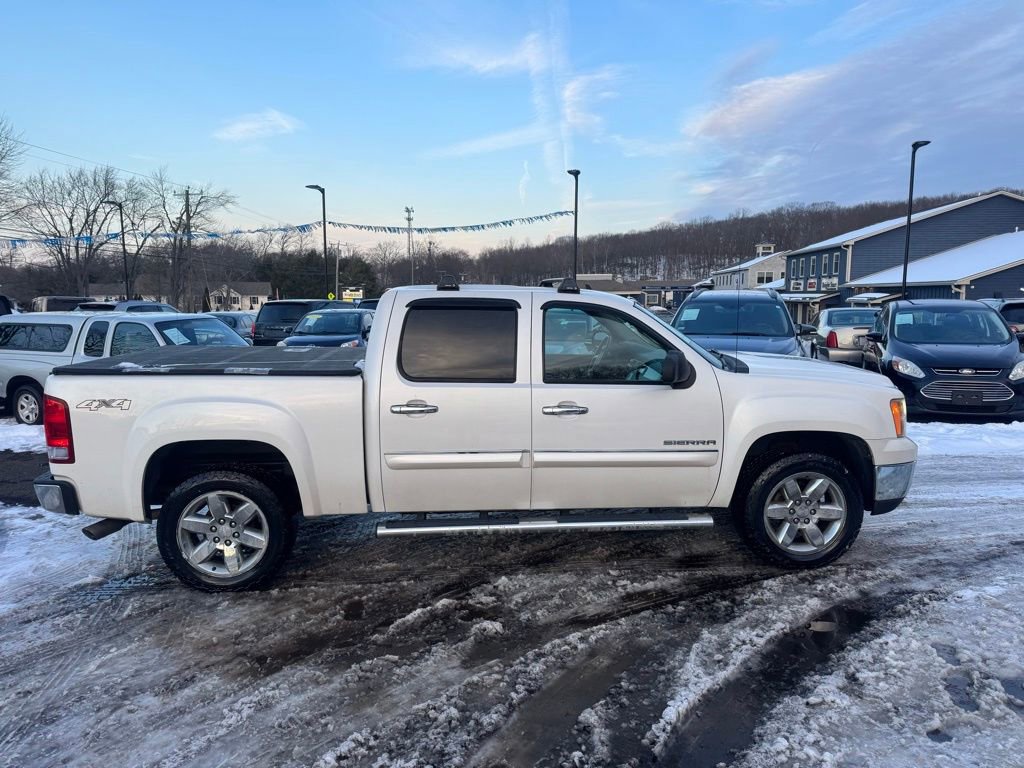 Used 2012 GMC Sierra 1500 SLT w/ SLT White Diamond Edition image 3