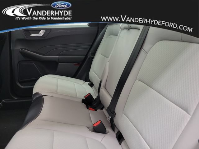 New 2026 Ford Escape SE FWD image 10