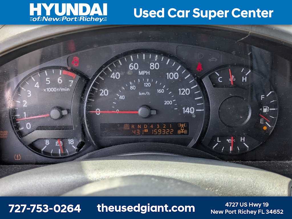 Used 2004 Nissan Titan LE AWD/4WD image 14