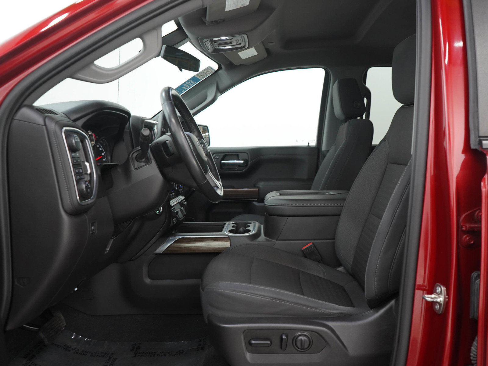 Used 2021 Chevrolet Silverado 1500 RST w/ Convenience Package II AWD/4WD image 23