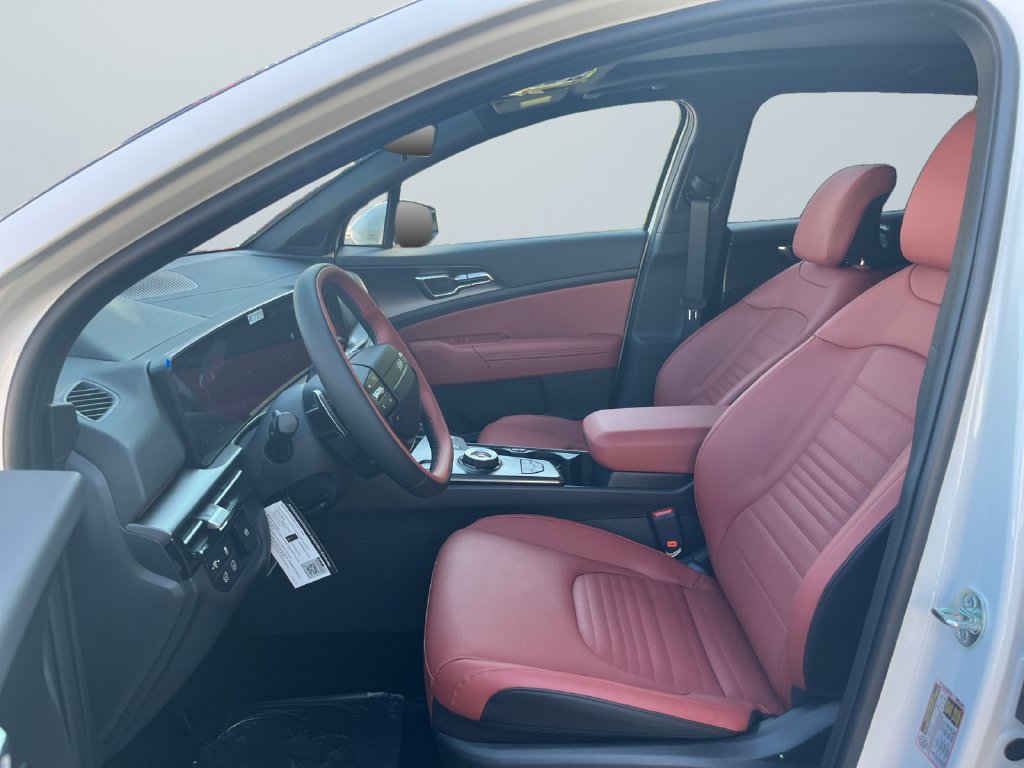 New 2027 Kia Sportage SX Prestige AWD/4WD image 9