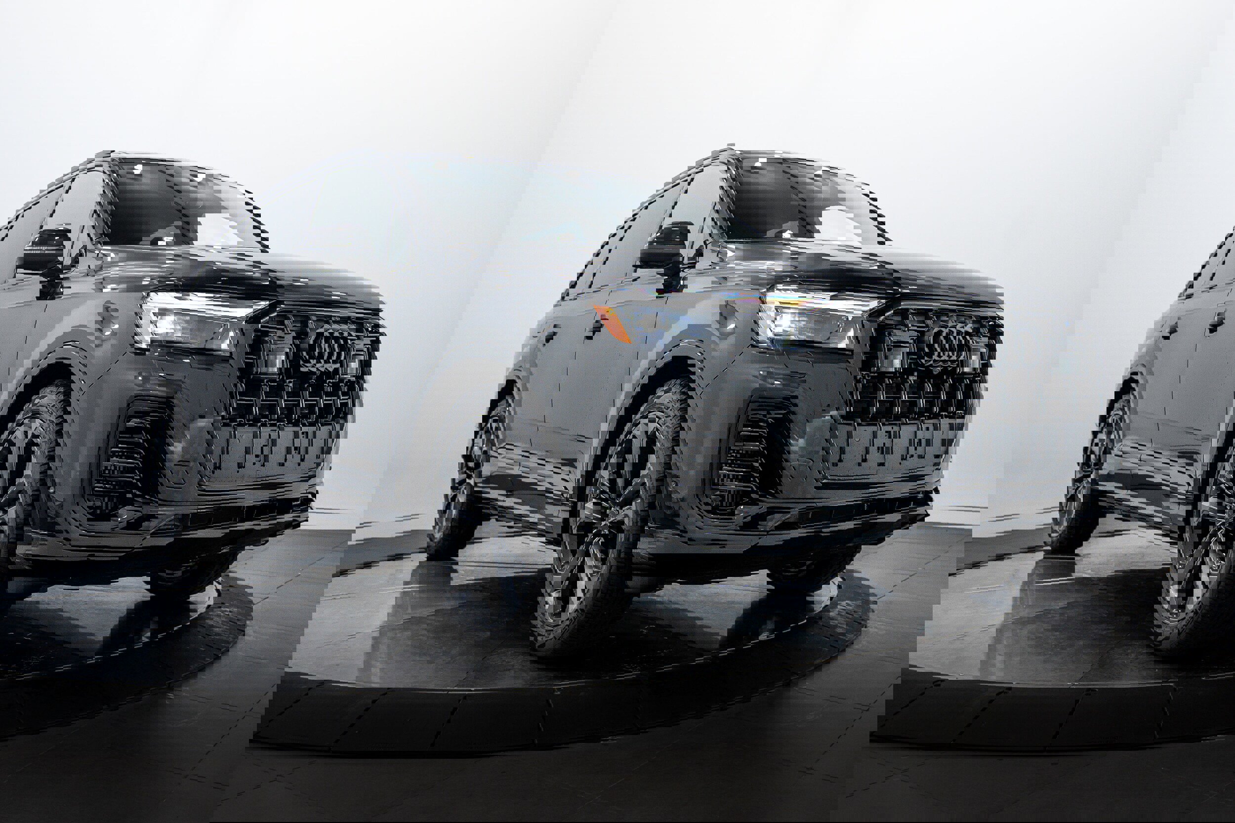 New 2026 Audi Q7 3.0T Premium Plus