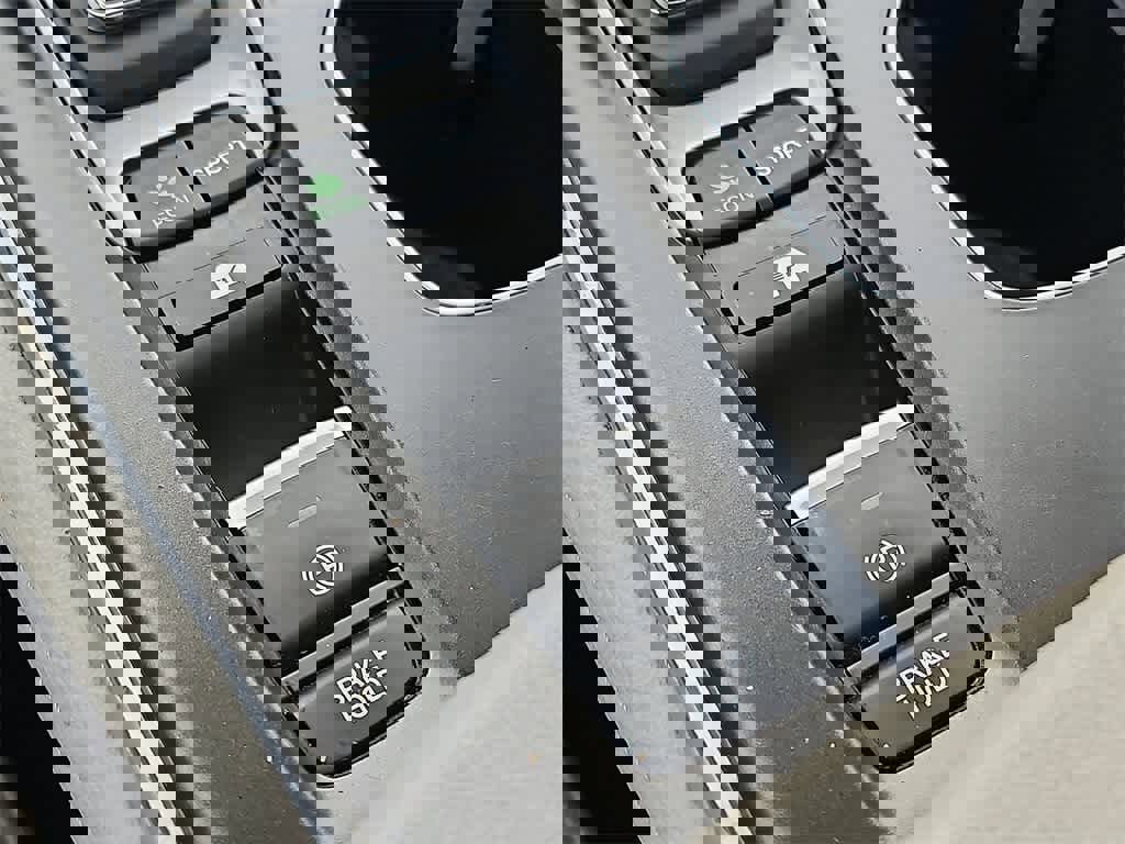 Certified 2020 Honda Accord Touring image 22