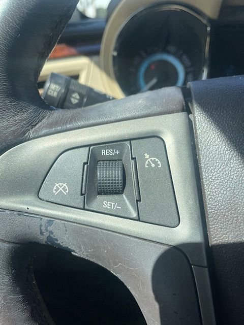 Used 2013 Buick LaCrosse Touring image 14