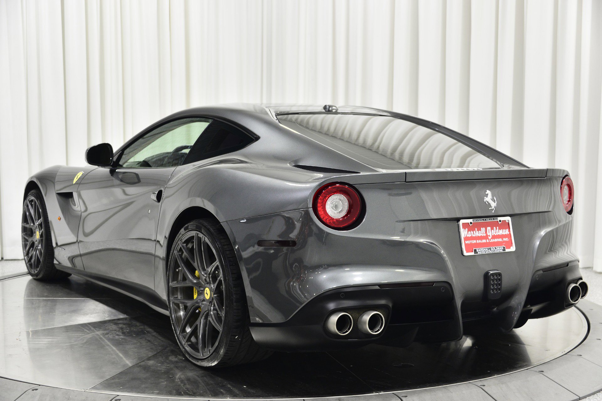 Used 2015 Ferrari F12 Berlinetta image 7