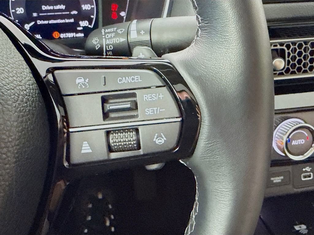 Used 2024 Honda Civic Touring image 12