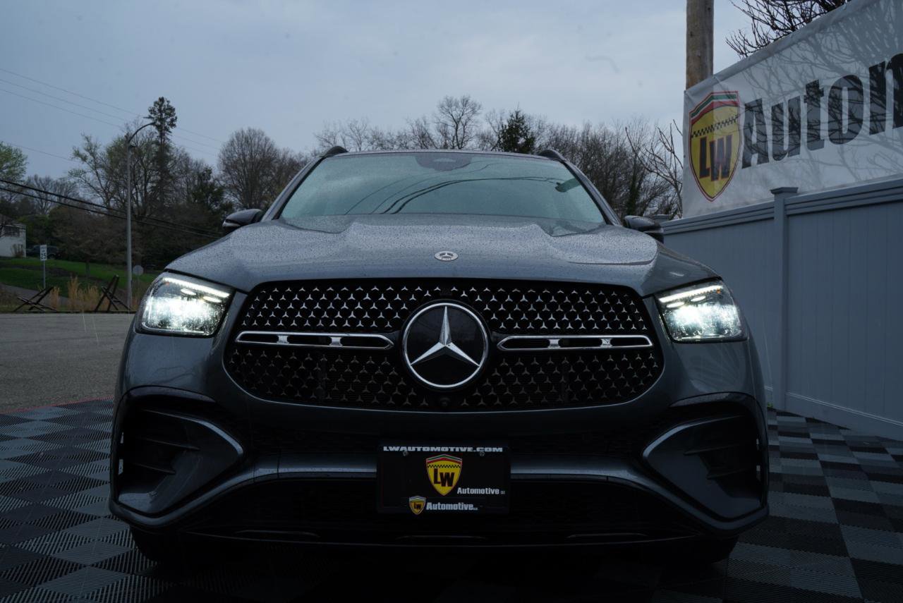 Used 2024 Mercedes-Benz GLE 350 4MATIC w/ AMG Line Exterior image 15