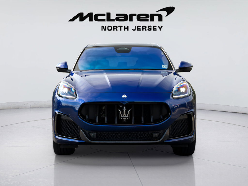 Used 2023 Maserati Grecale Trofeo AWD/4WD image 8