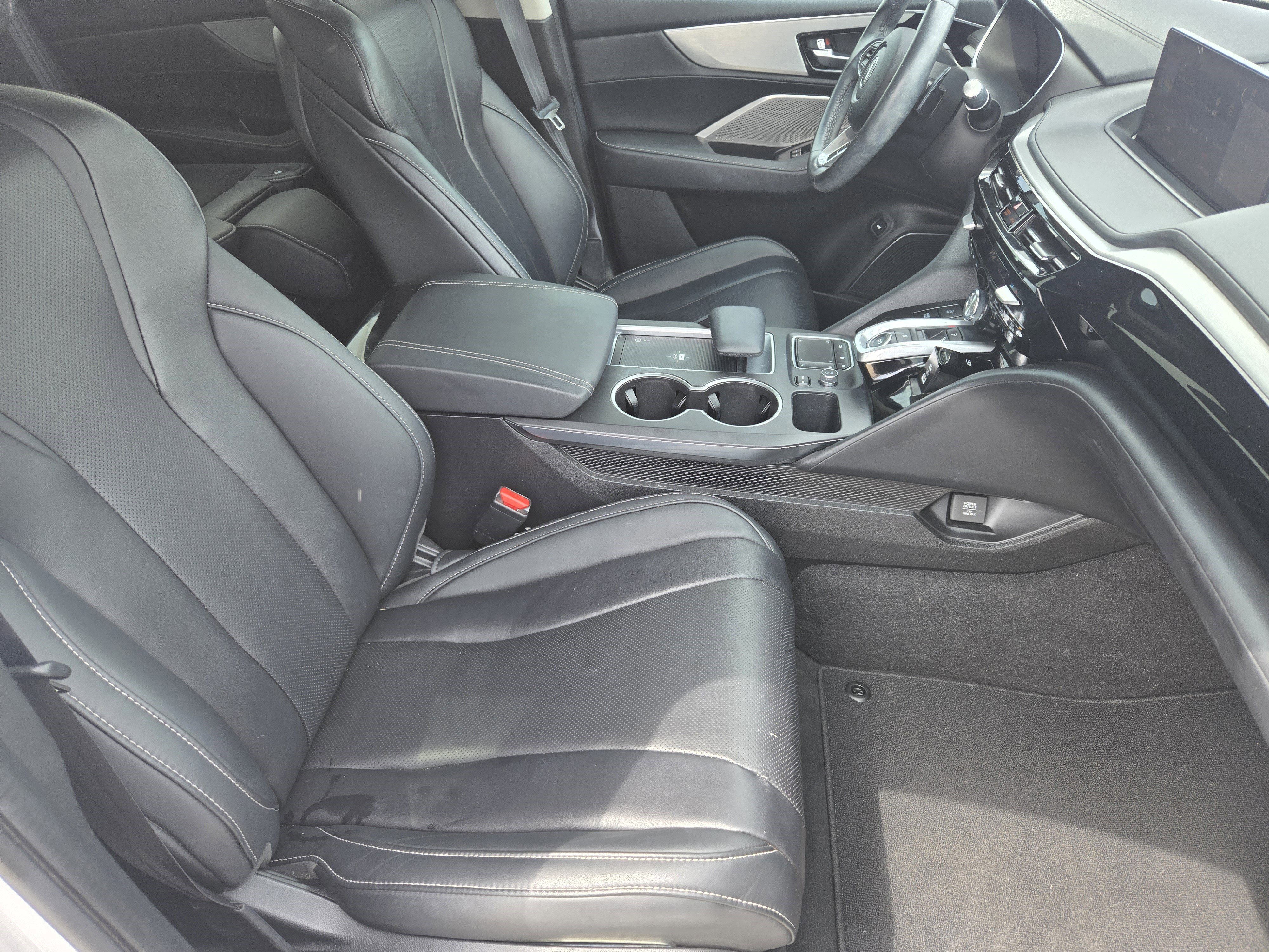 Certified 2023 Acura MDX FWD w/ Technology Package image 7