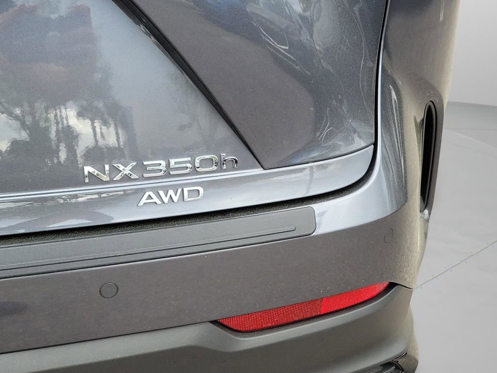 Used 2024 Lexus NX 350h AWD w/ Vision Package image 14