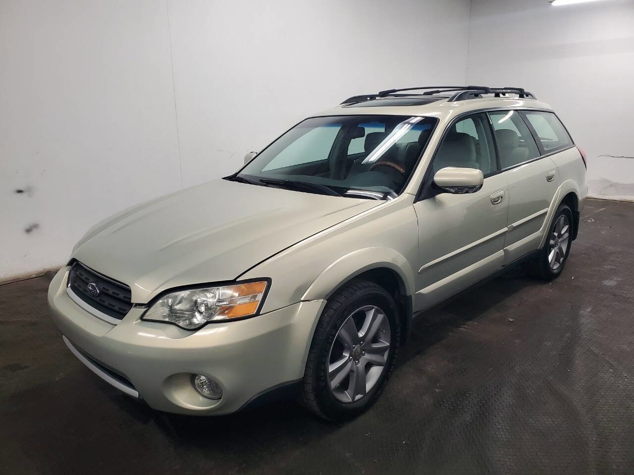 Used 2006 Subaru Outback 3.0R L.L. Bean w/ Popular Equipment Group 2B AWD/4WD image 1