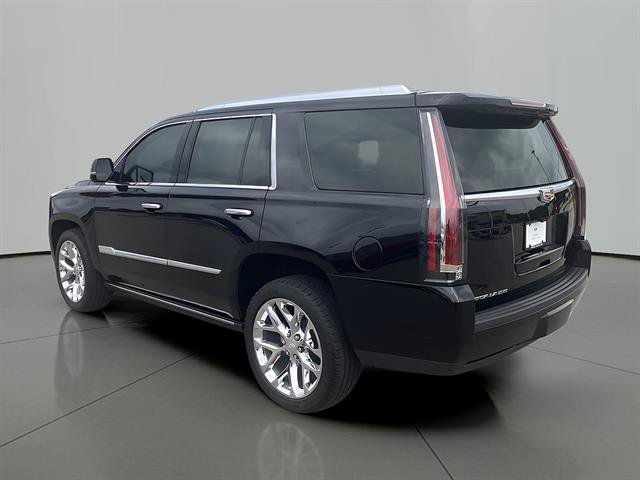 Used 2019 Cadillac Escalade Premium Luxury AWD/4WD image 2