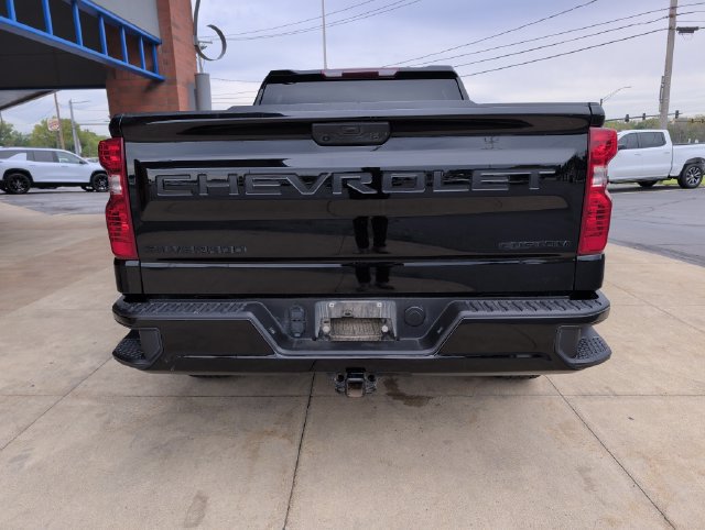 Used 2025 Chevrolet Silverado 1500 Custom w/ LPO, Dark Essentials Package AWD/4WD image 7