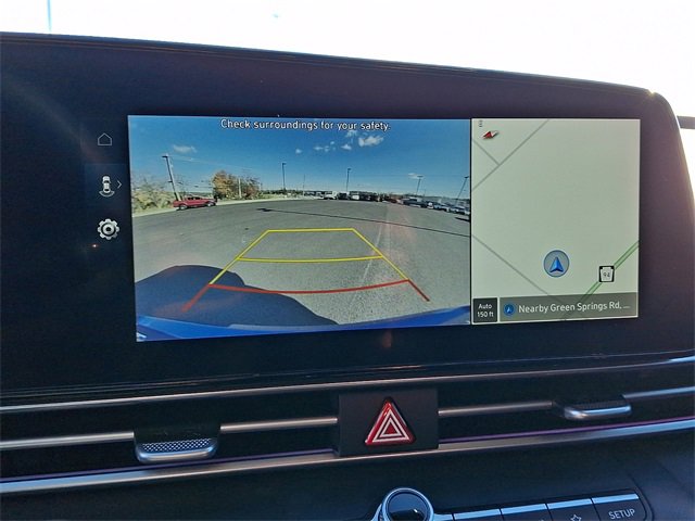 Used 2024 Hyundai Elantra SEL image 4