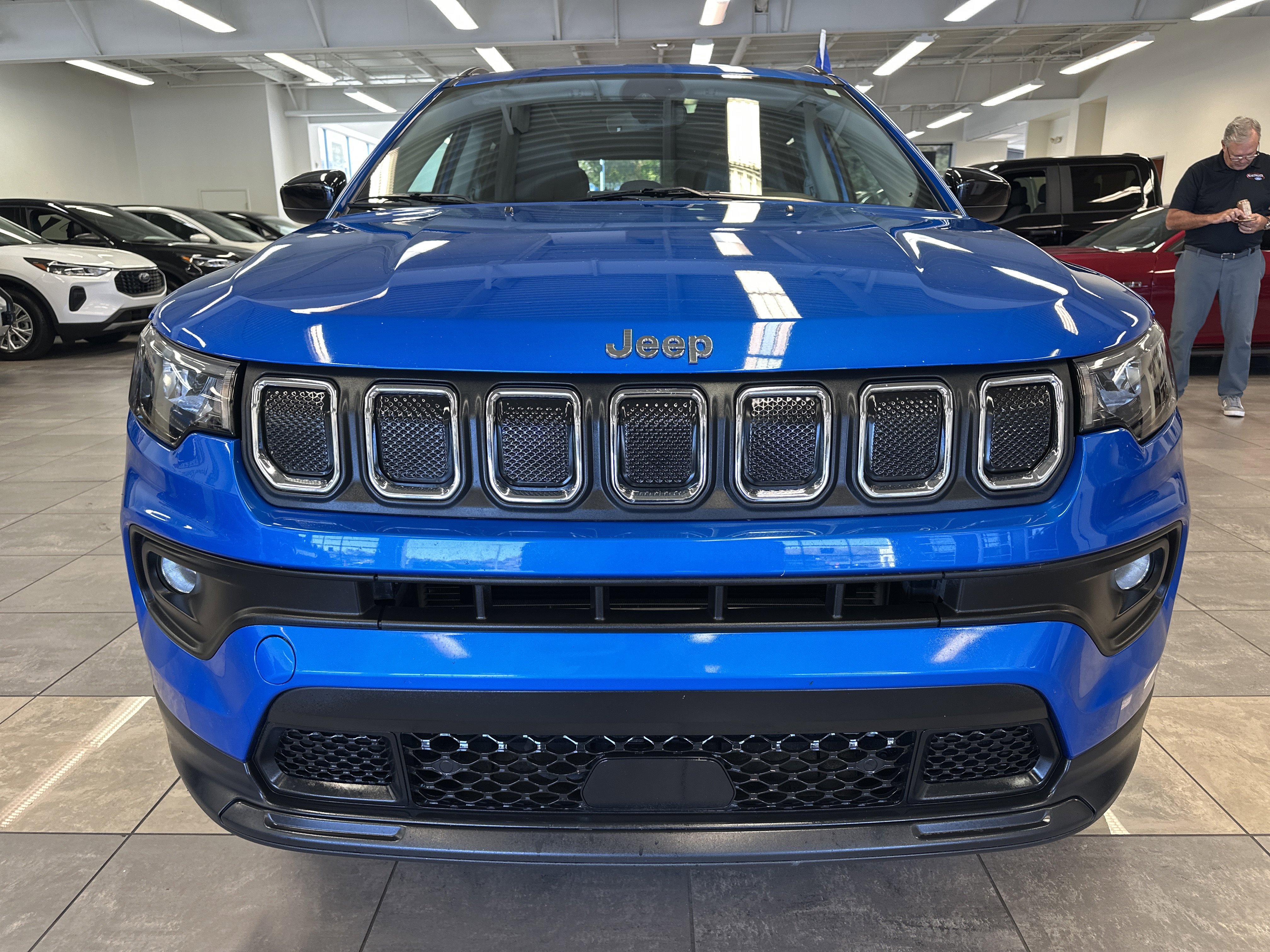 Used 2022 Jeep Compass Latitude w/ Sun and Sound Group image 19