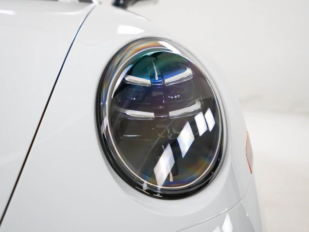 New 2026 Porsche 911 Carrera S image 6