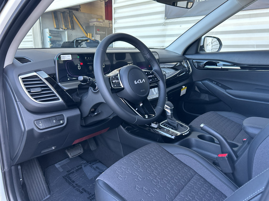 New 2026 Kia Seltos S image 11