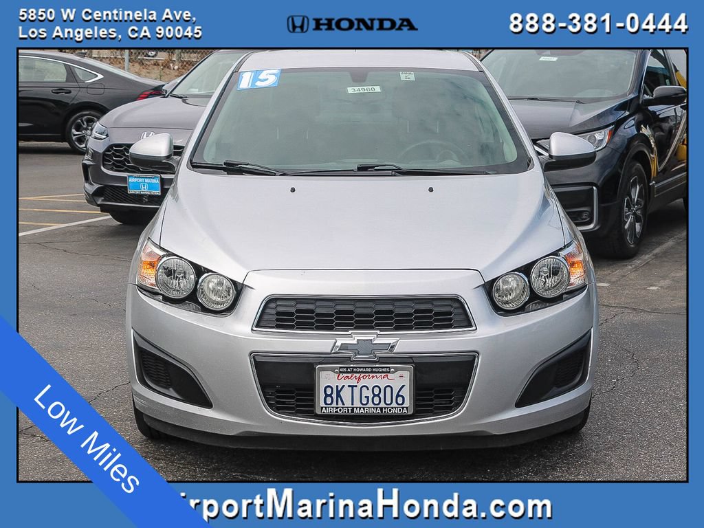 Used 2015 Chevrolet Sonic LT FWD image 18