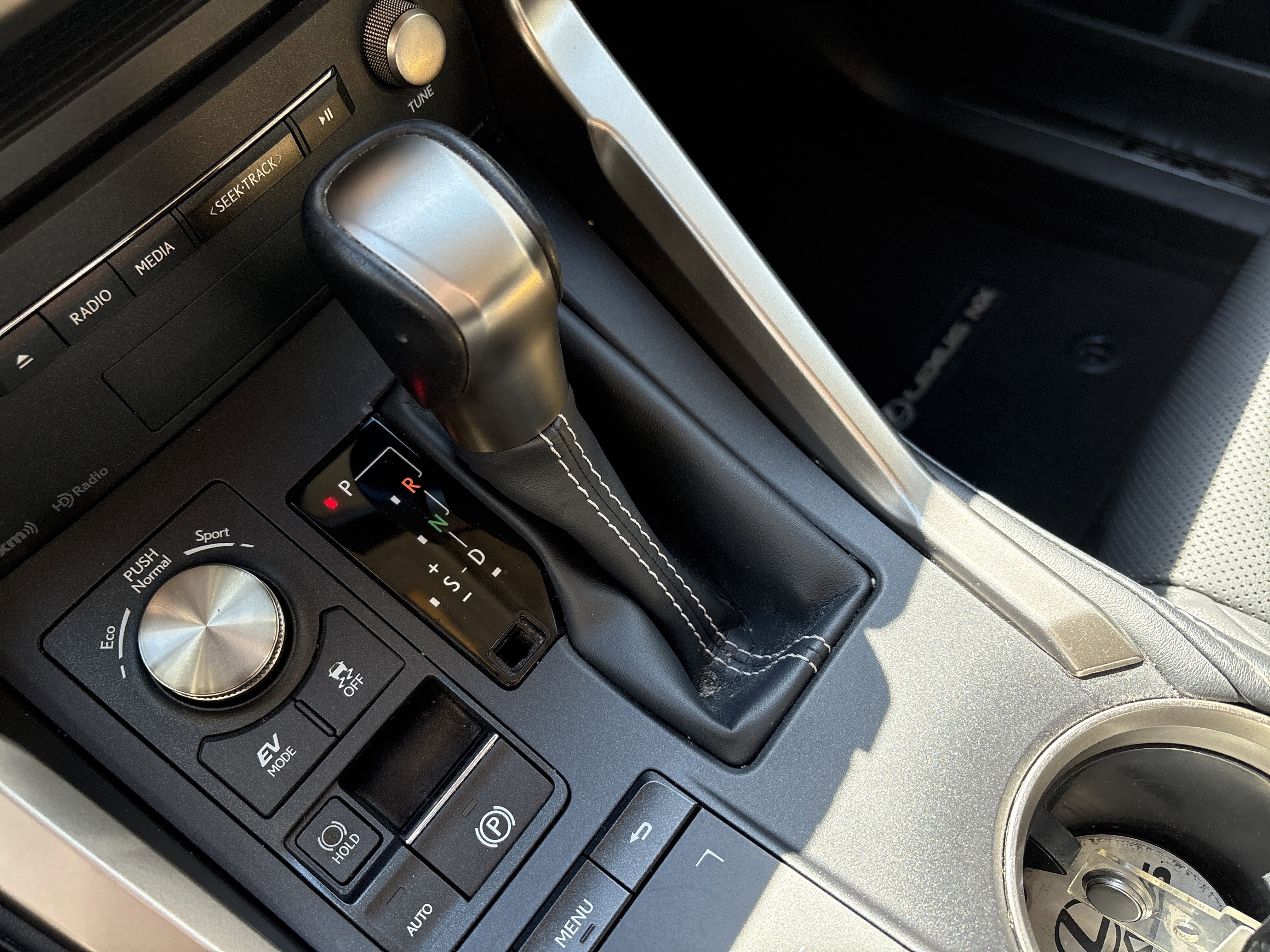 Used 2019 Lexus NX 300h AWD w/ Premium Package image 11