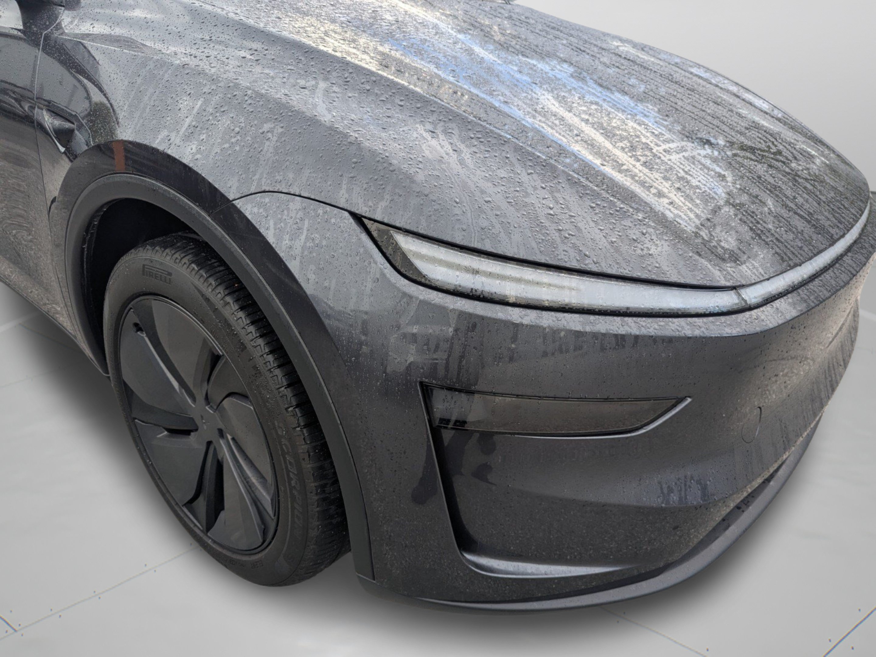 Used 2026 Tesla Model Y Long Range AWD/4WD image 35
