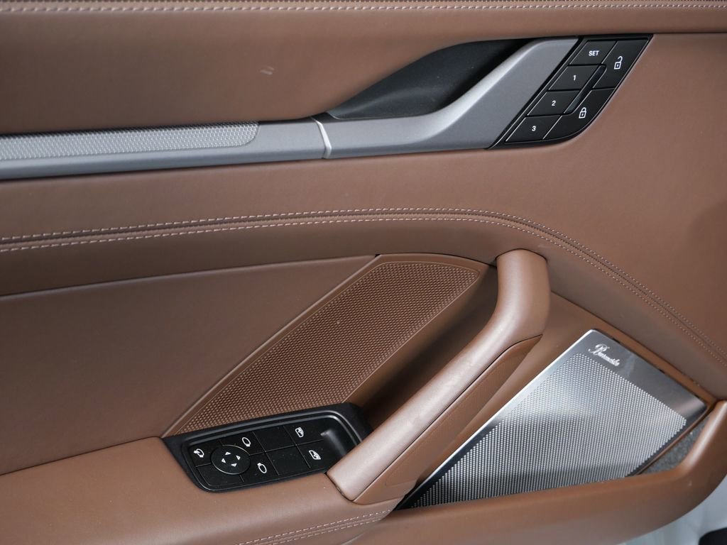 Certified 2025 Porsche 911 Carrera S image 6