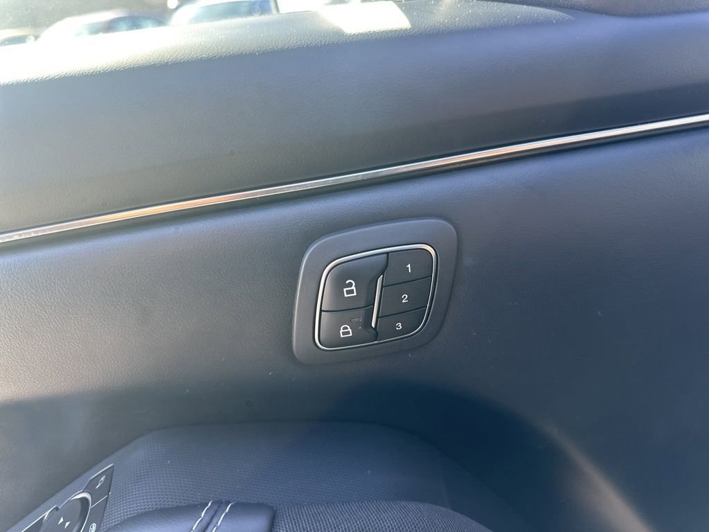 Used 2021 Ford Mustang Mach-E California Route 1 image 11