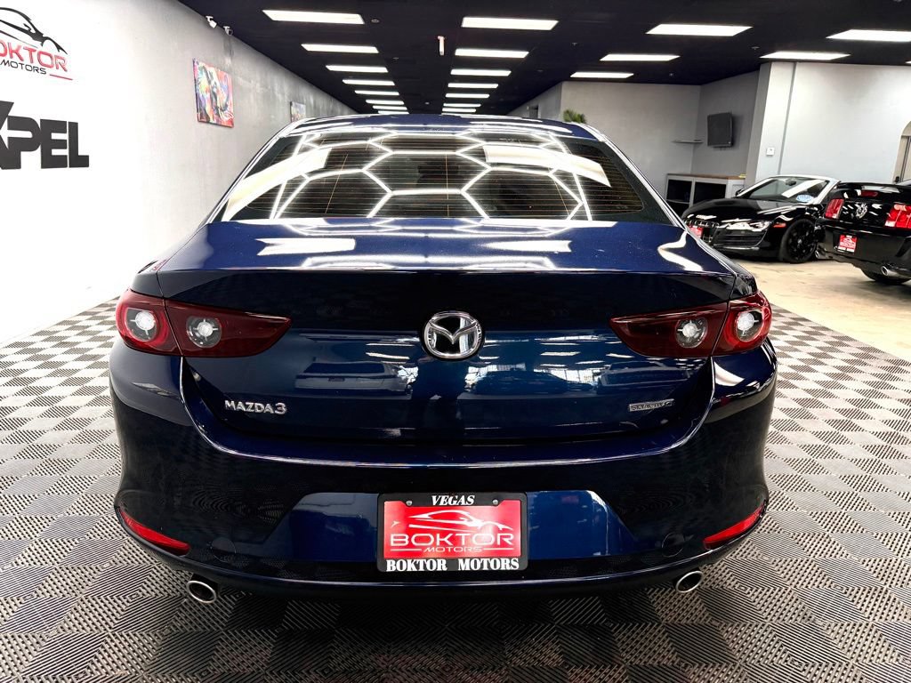 Used 2023 MAZDA MAZDA3 s FWD image 13