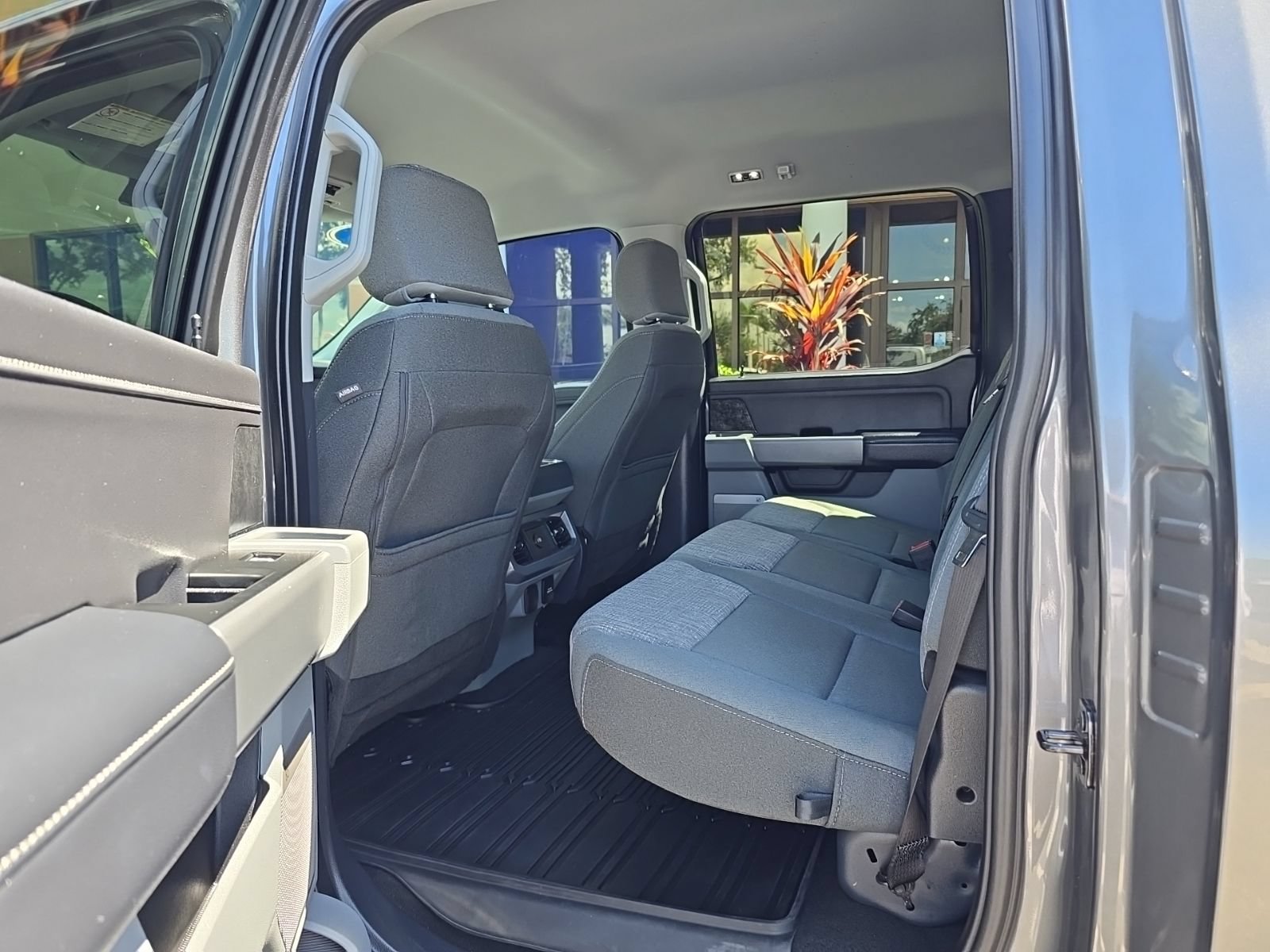 Certified 2024 Ford F250 XLT w/ Black Appearance Package AWD/4WD image 6