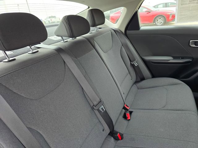 Used 2025 Kia K4 LXS FWD image 21