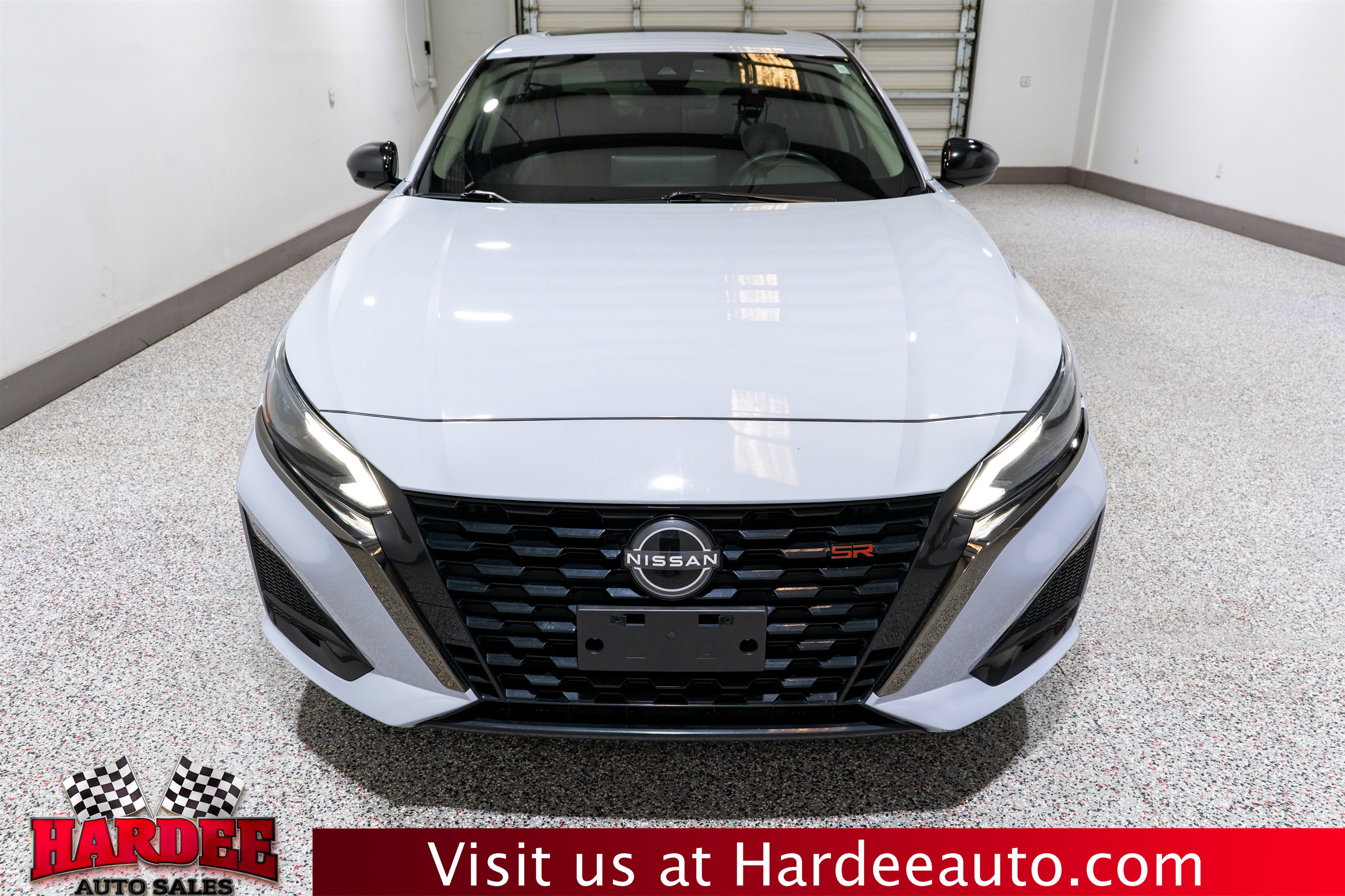 Used 2023 Nissan Altima 2.5 SR w/ SR Premium Package AWD/4WD image 7