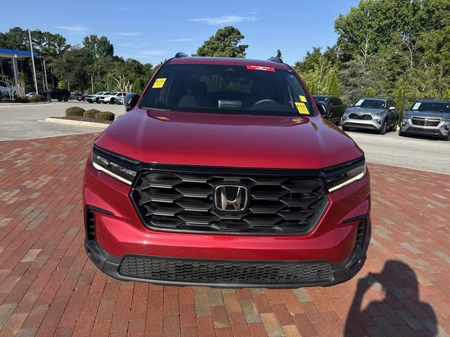 Used 2023 Honda Pilot Sport image 25