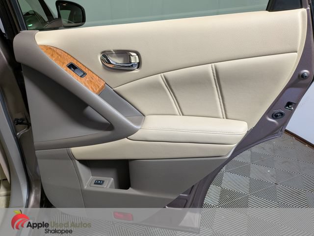 Used 2013 Nissan Murano LE w/ Platinum Pkg AWD/4WD image 49
