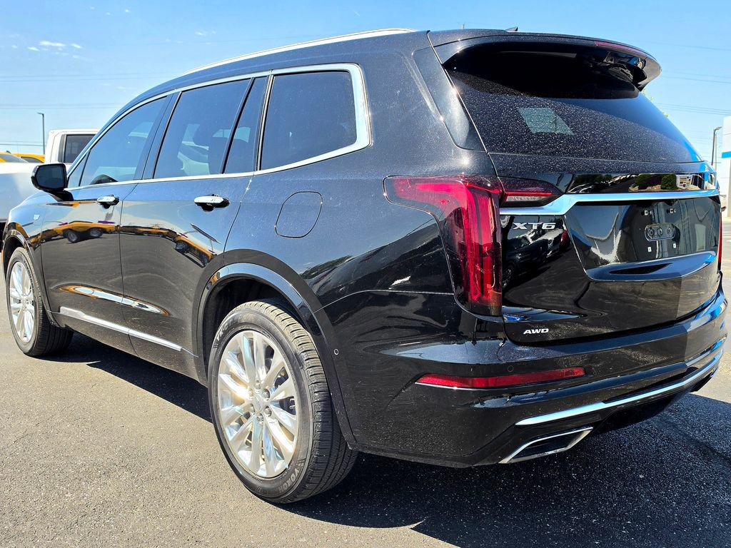 Used 2020 Cadillac XT6 Premium Luxury AWD/4WD image 4