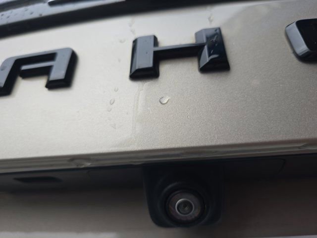 Used 2021 Chevrolet Tahoe Z71 w/ Z71 Signature Package image 14