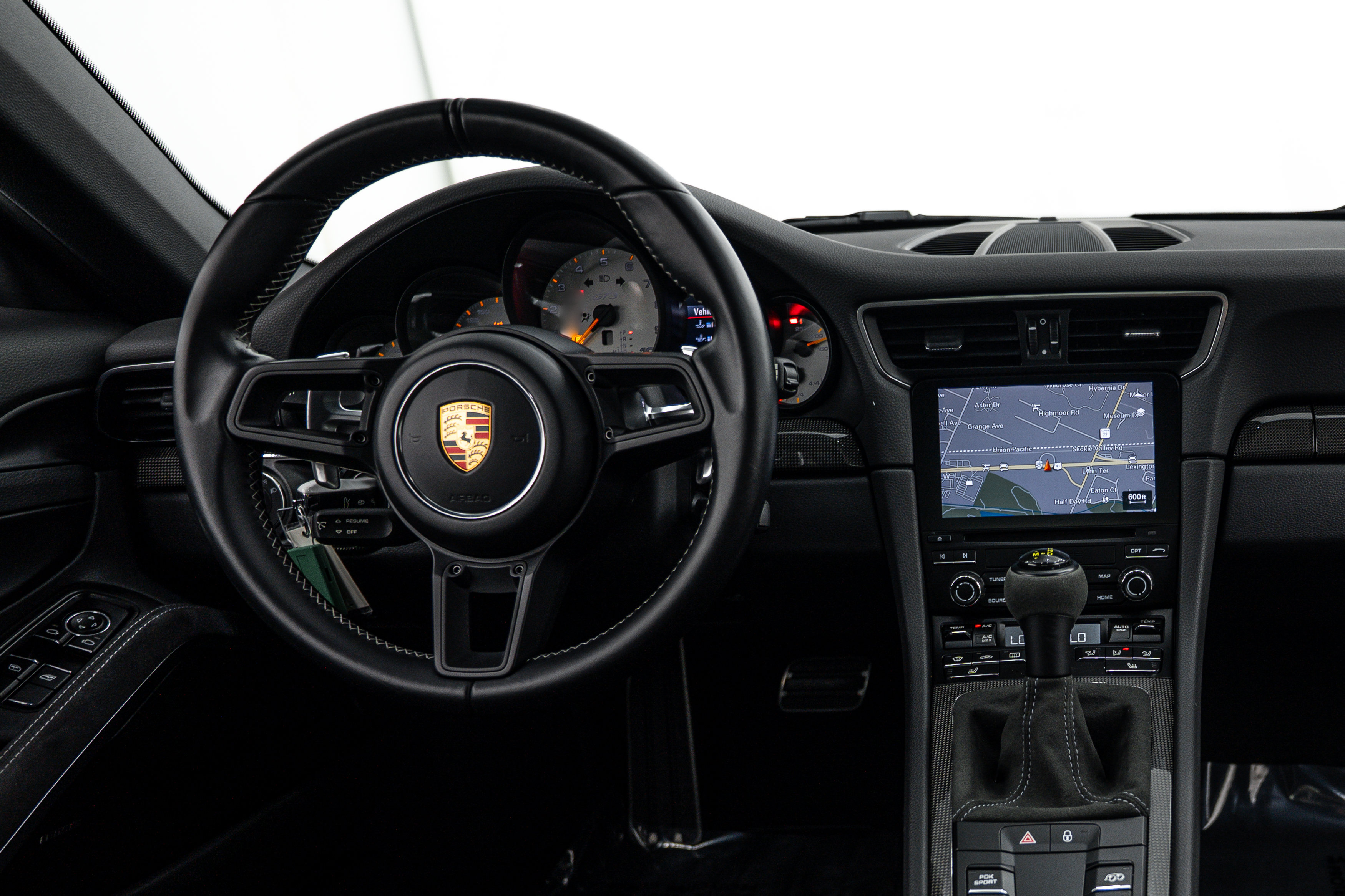 Certified 2018 Porsche 911 GT3 RWD image 14