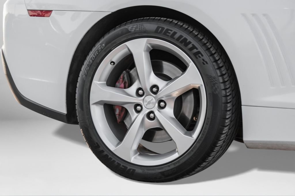 Used 2015 Chevrolet Camaro SS w/ Rear Vision Package image 50