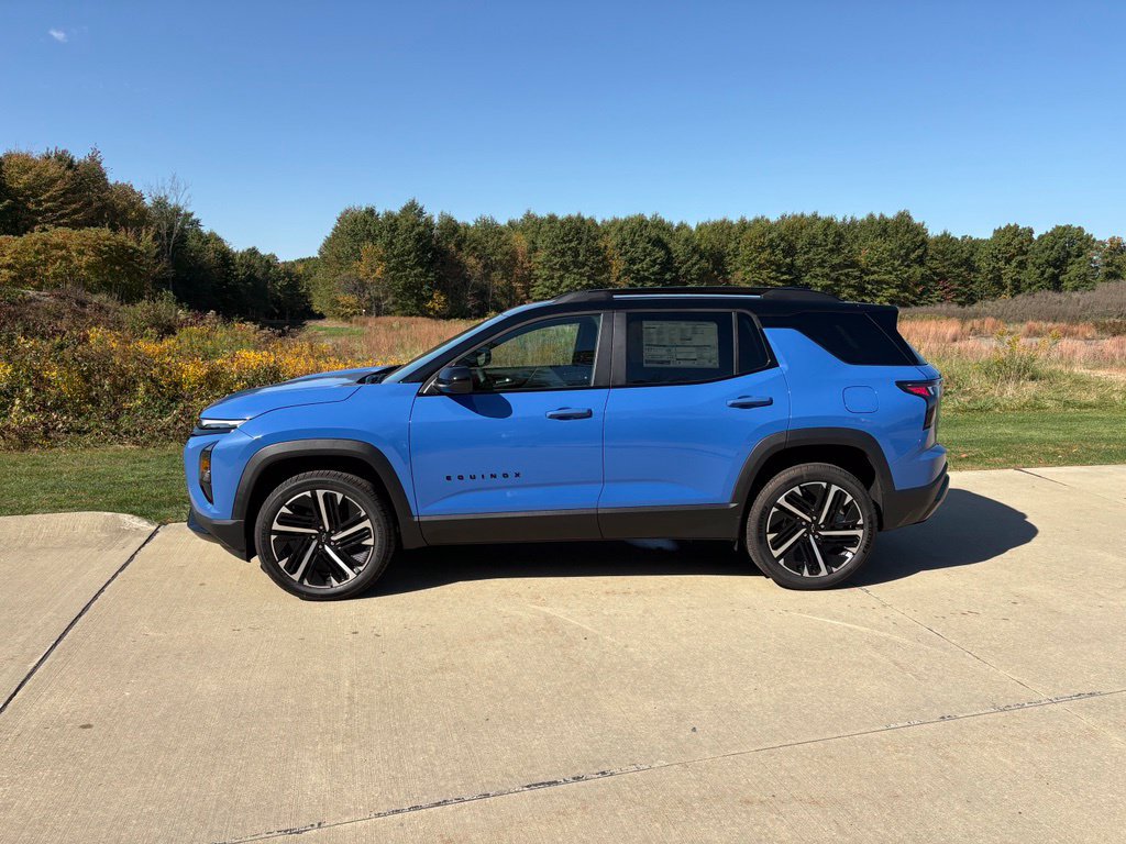 New 2027 Chevrolet Equinox RS FWD image 7