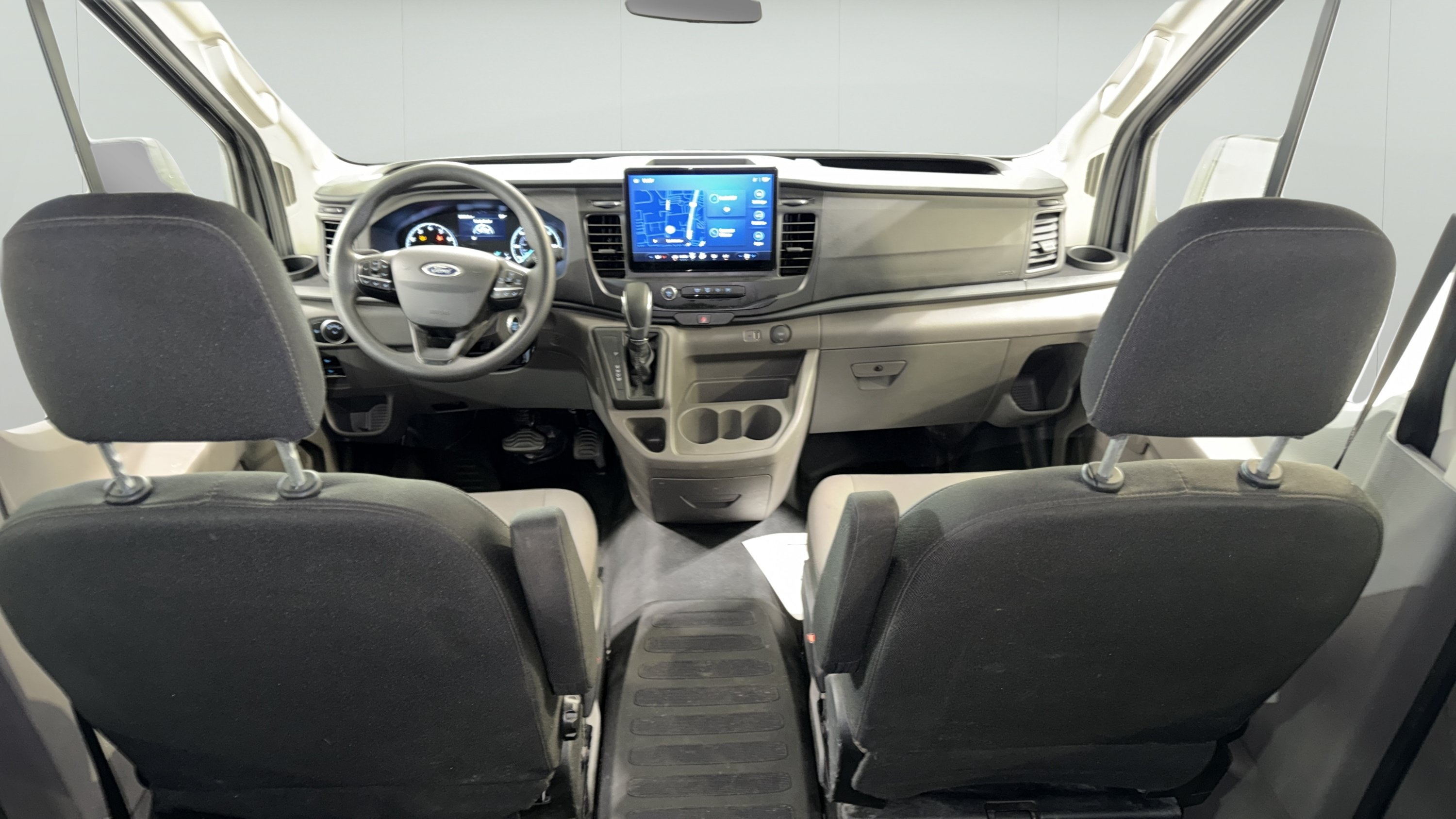 Used 2024 Ford Transit 350 XL RWD image 13