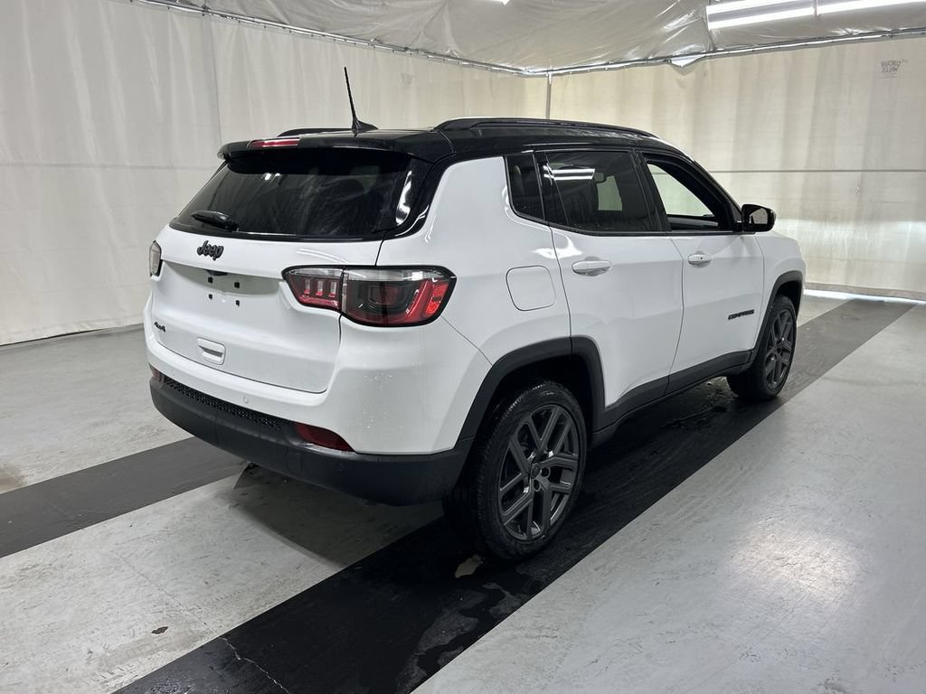 New 2026 Jeep Compass Limited AWD/4WD image 2