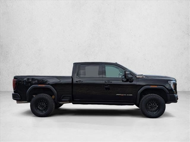 Used 2025 GMC Sierra 2500 AT4X w/ AT4X AEV Edition image 4