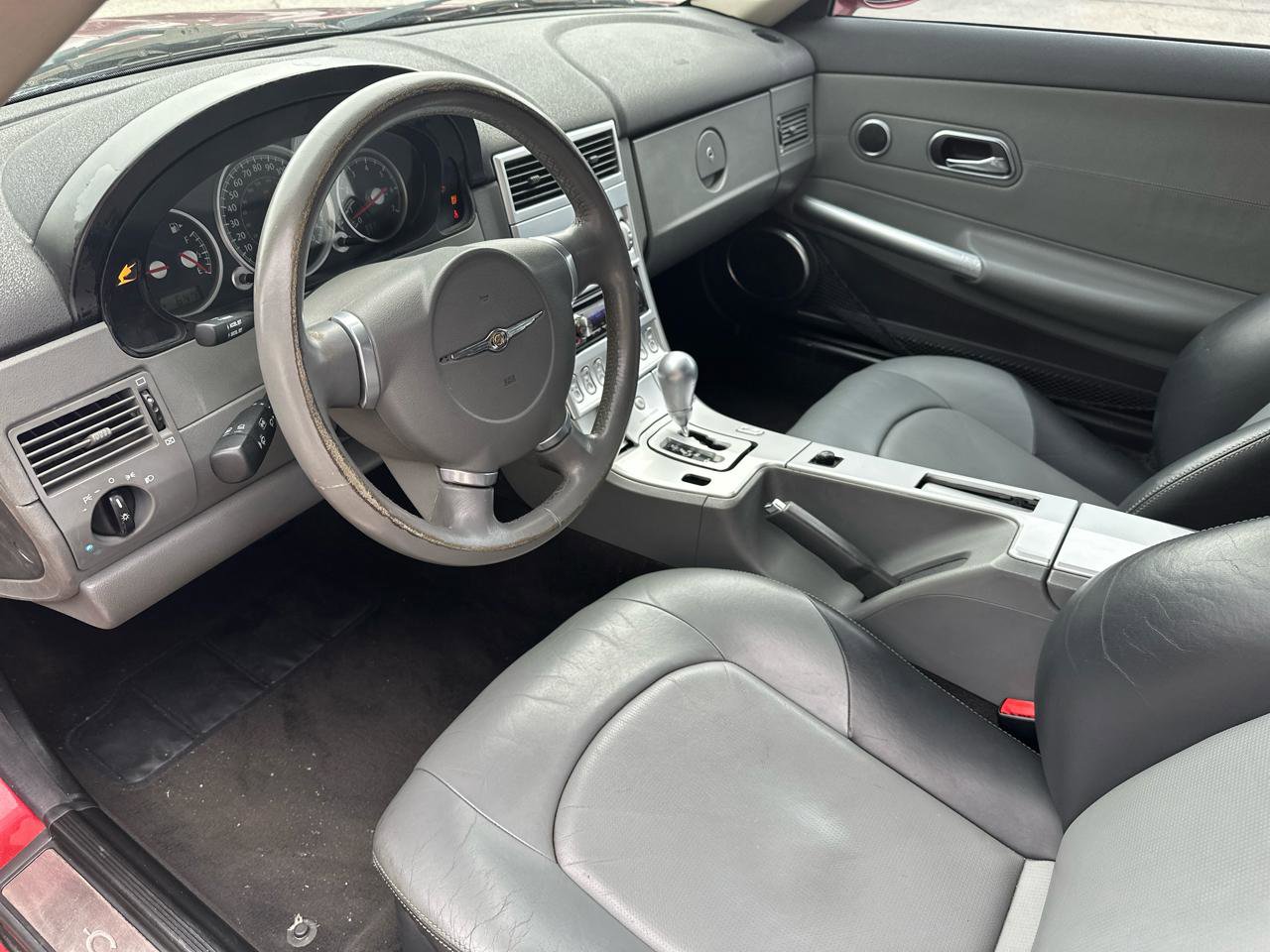 Used 2004 Chrysler Crossfire Coupe RWD image 10