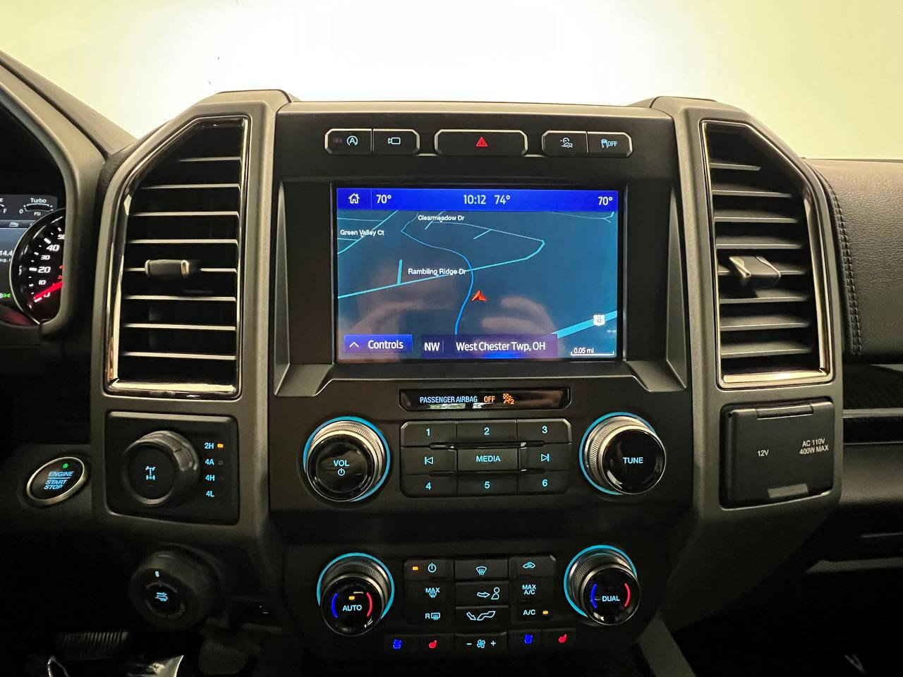 Used 2019 Ford F150 Raptor w/ Equipment Group 802A Luxury image 17