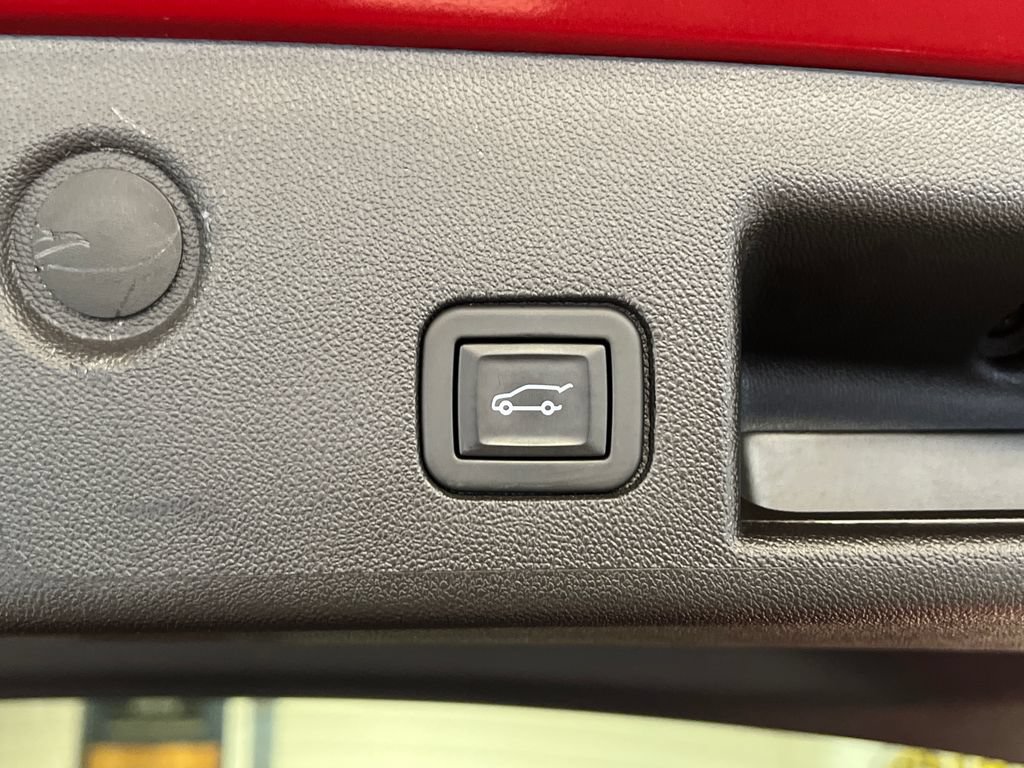 Used 2024 Chevrolet Equinox RS AWD/4WD image 45