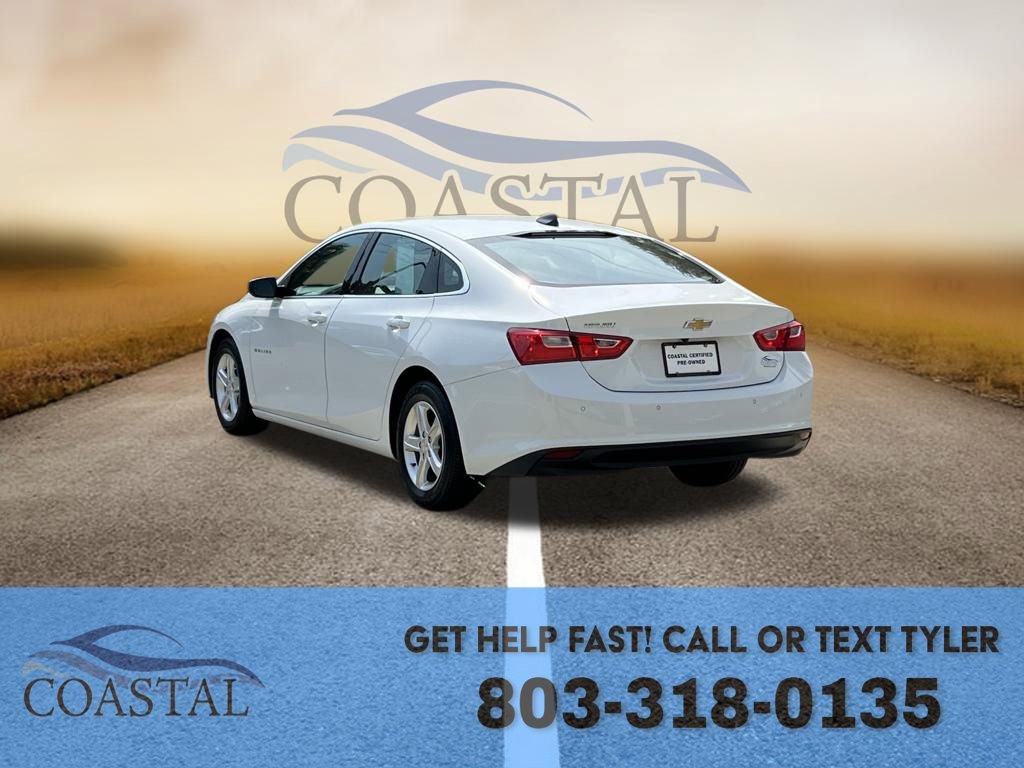 Used 2022 Chevrolet Malibu LS w/ Driver Confidence Package image 16